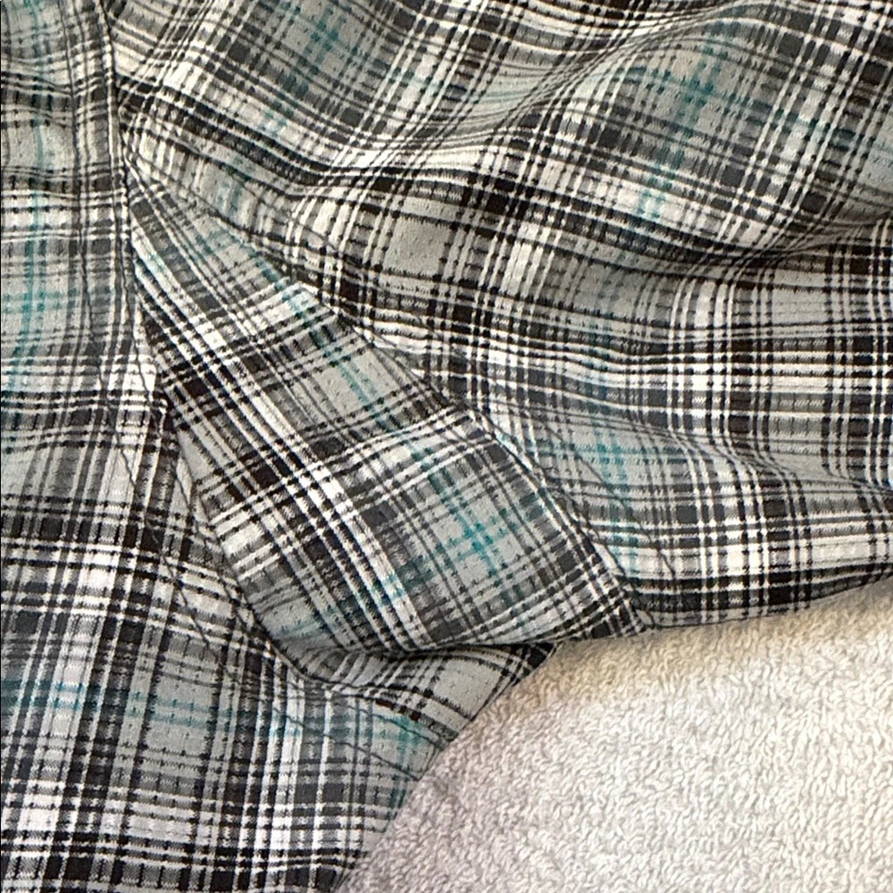 Duluth Trading Co Breezeshooter Standard Fit Plaid Button Down Shirt Performance - Picture 7 of 7